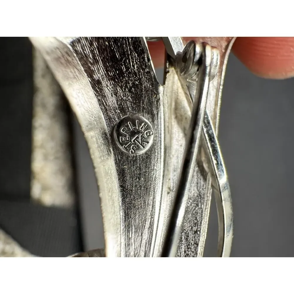 Vintage TK Signed 925 Sterling Silver Cubic Zirconia Ribbon Style Brooch Pin